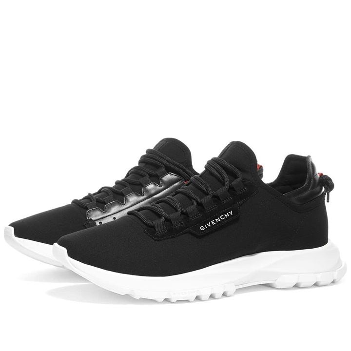 Photo: Givenchy Spectre Runner Low