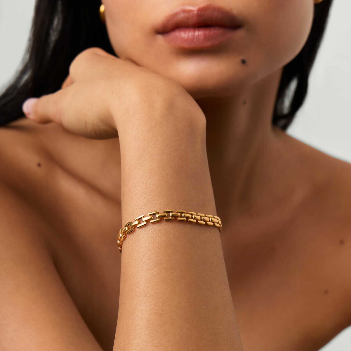 Missoma Women's Timepiece Link Chain Bracelet in Gold