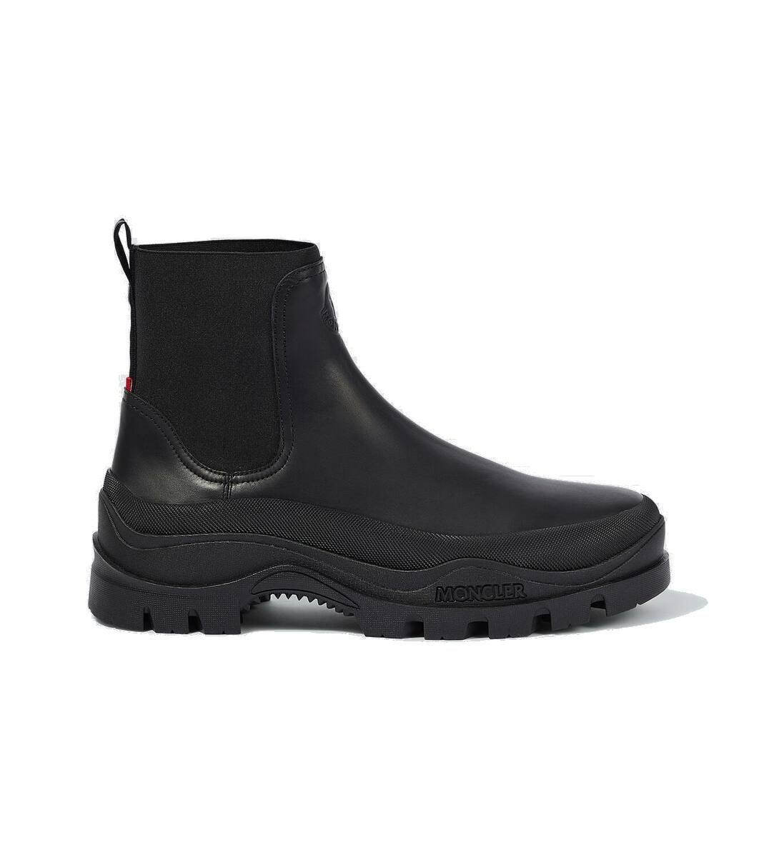 Photo: Moncler Larue leather ankle boots
