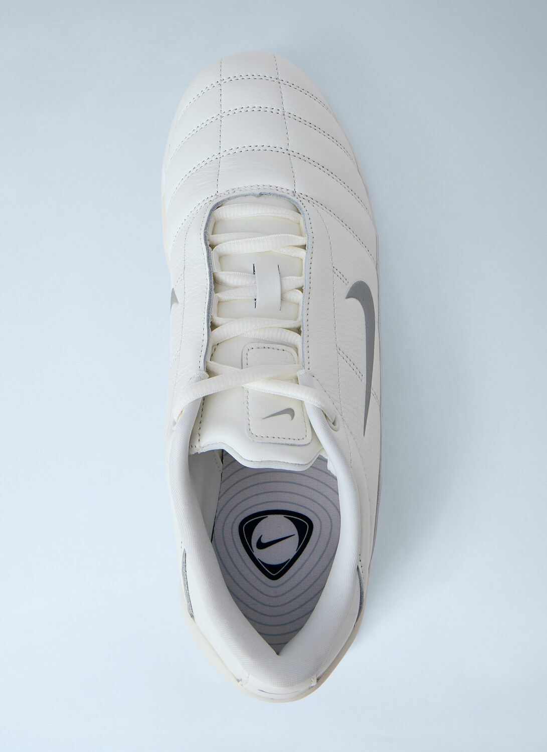 Nike T90 Shox Magia Sneakers