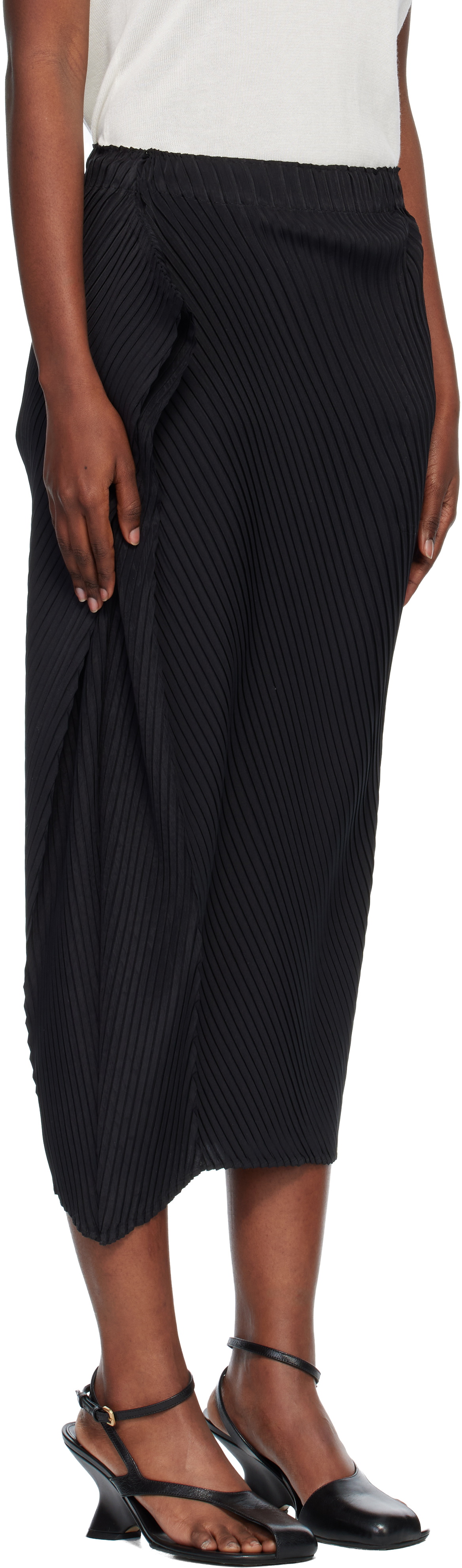 ISSEY MIYAKE Black Soft Fold Pleats Midi Skirt