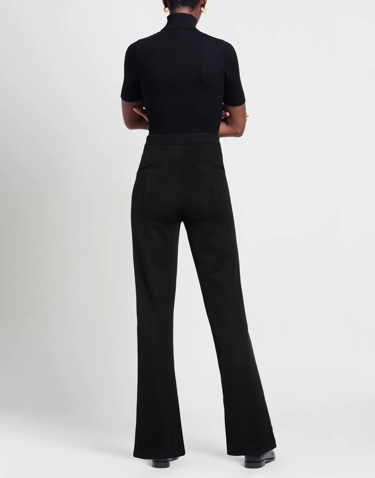 Gauge81 Womens Pants in Black