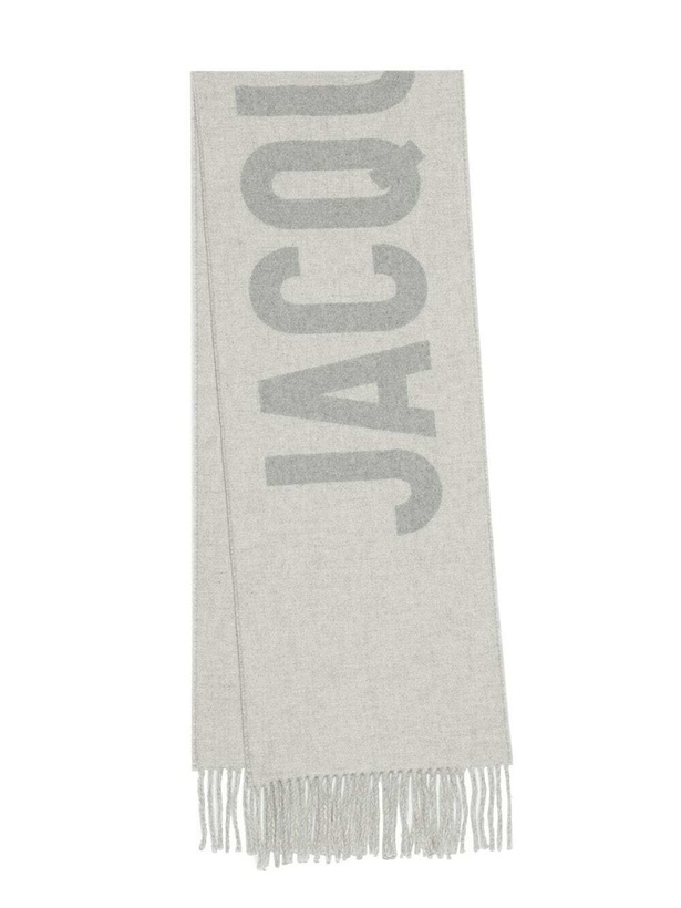 Photo: Jacquemus L'écharpe Jacquemus