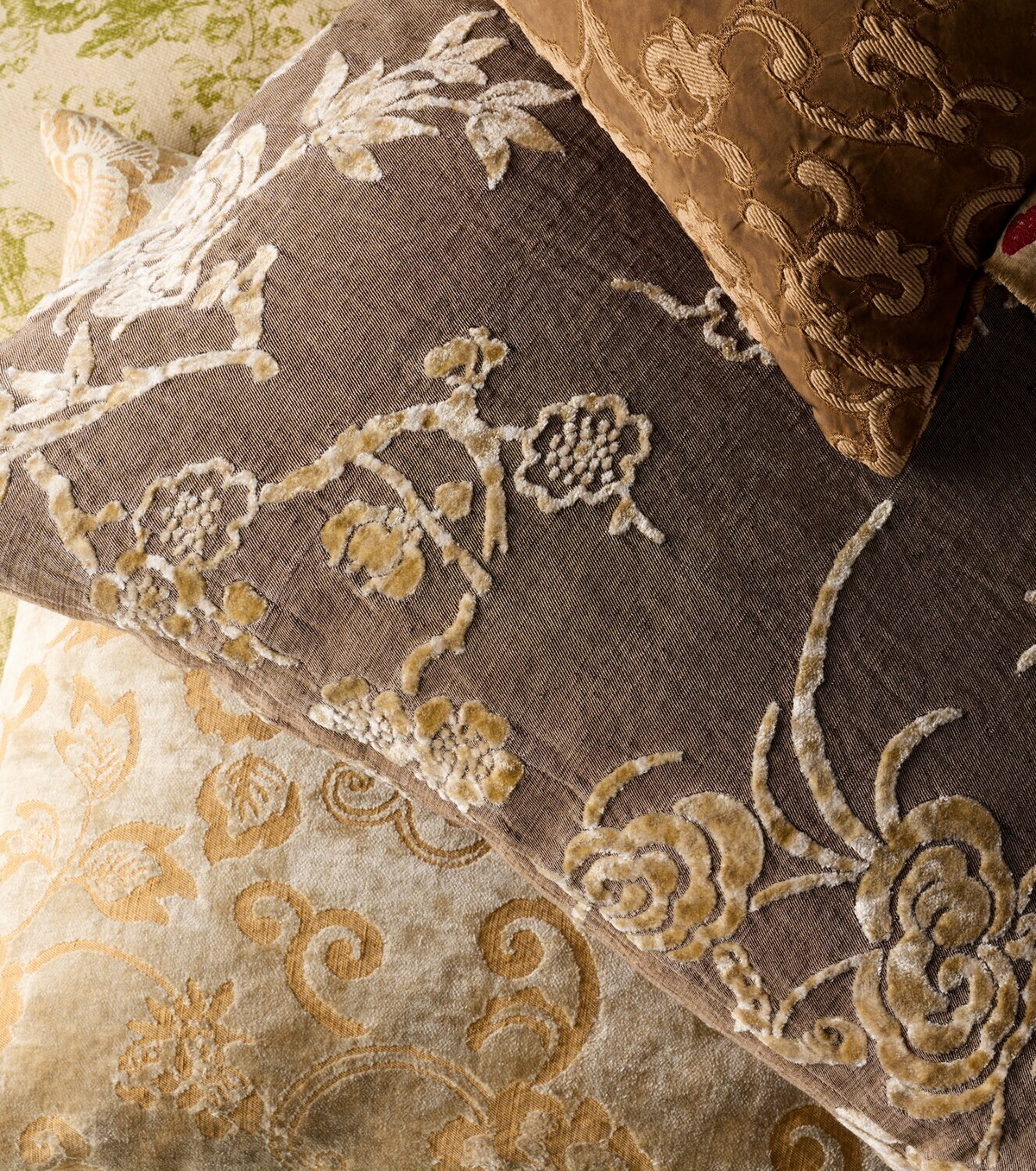 The House of Lyria Cotognastro cotton and linen-blend cushion