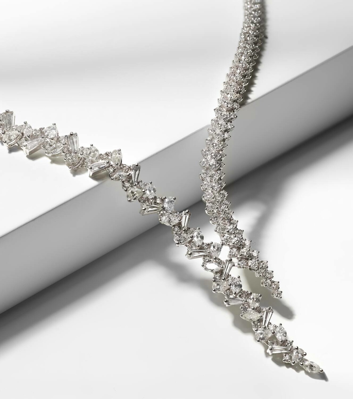 Yeprem 18kt white gold necklace with diamonds