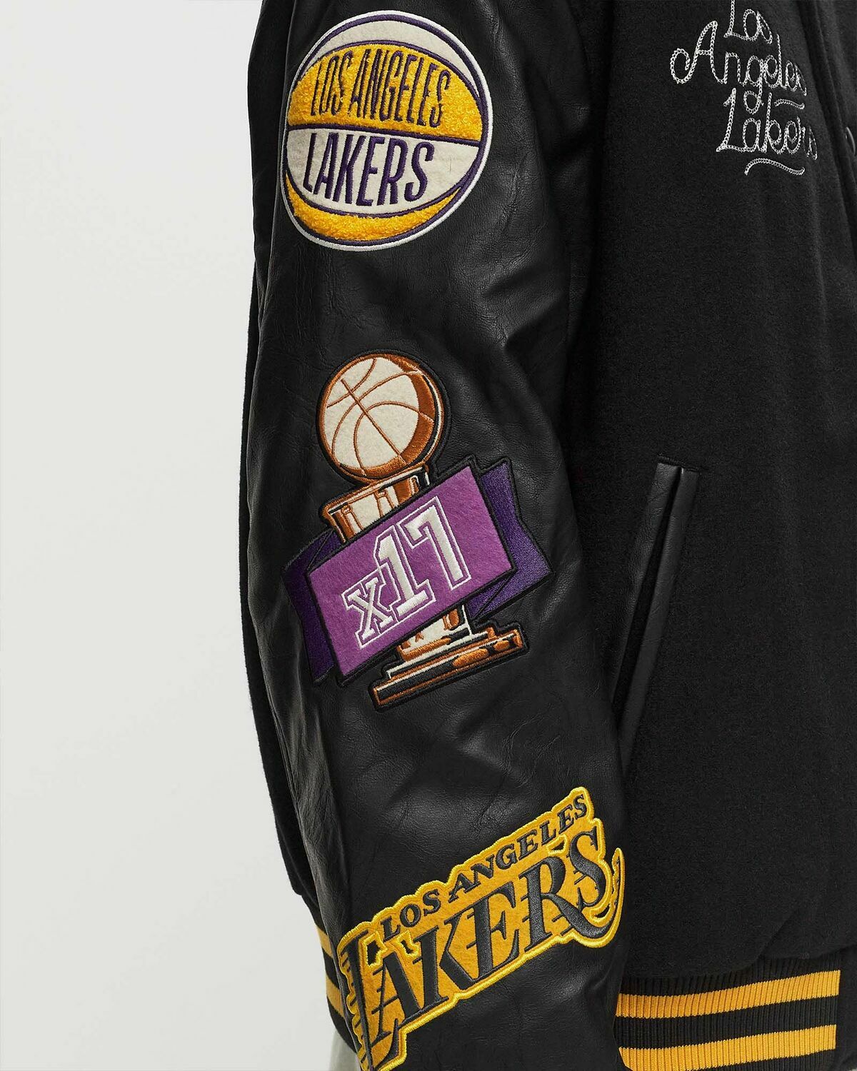 New Era Nba Patch Varsity Jckt Los Angeles Lakers Black Bomber Jackets/College Jackets