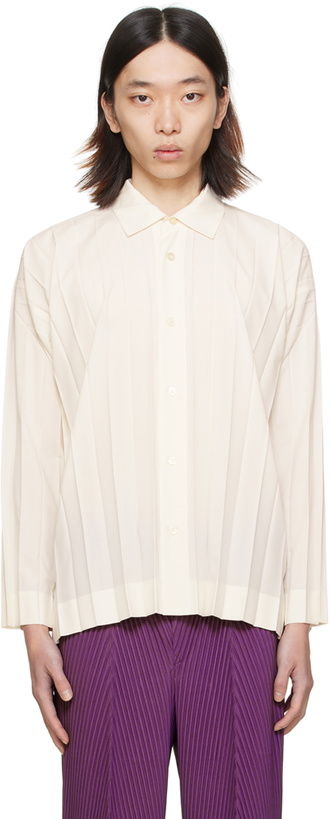 Photo: HOMME PLISSÉ ISSEY MIYAKE Off-White Edge Shirt