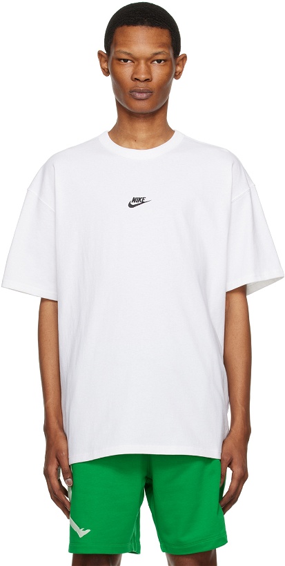 Photo: Nike White Heavyweight T-Shirt