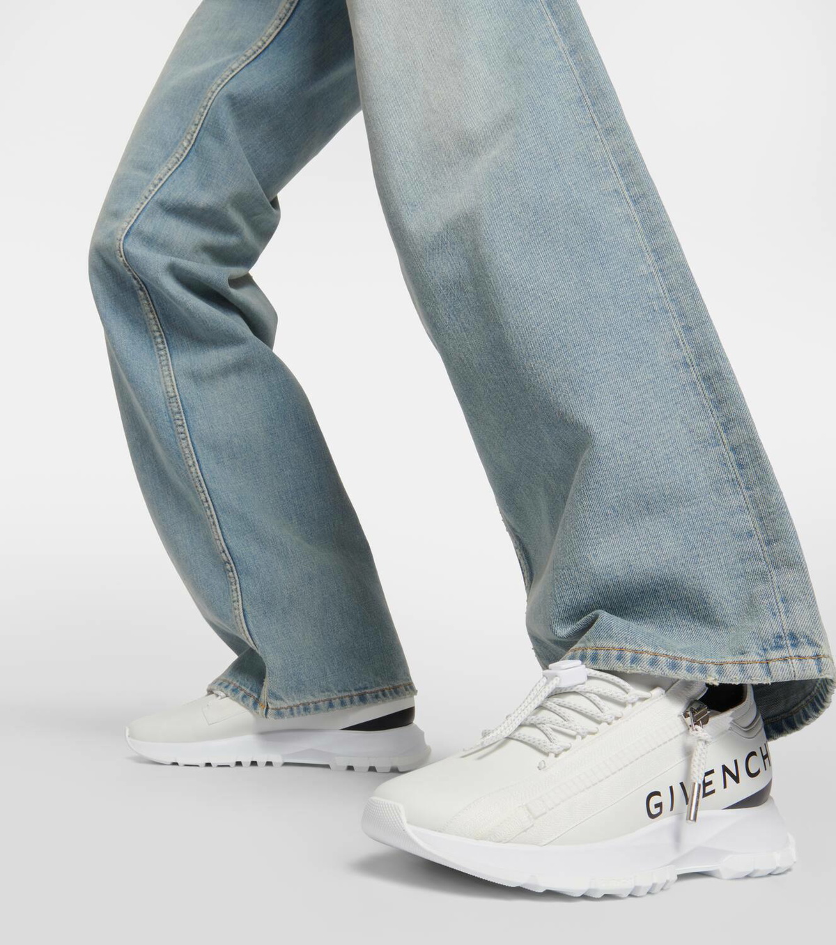 国内発送★GIVENCHY★Spectre レディーススニーカー Spectre Zip Runners | GIVENCHY | elysewalker