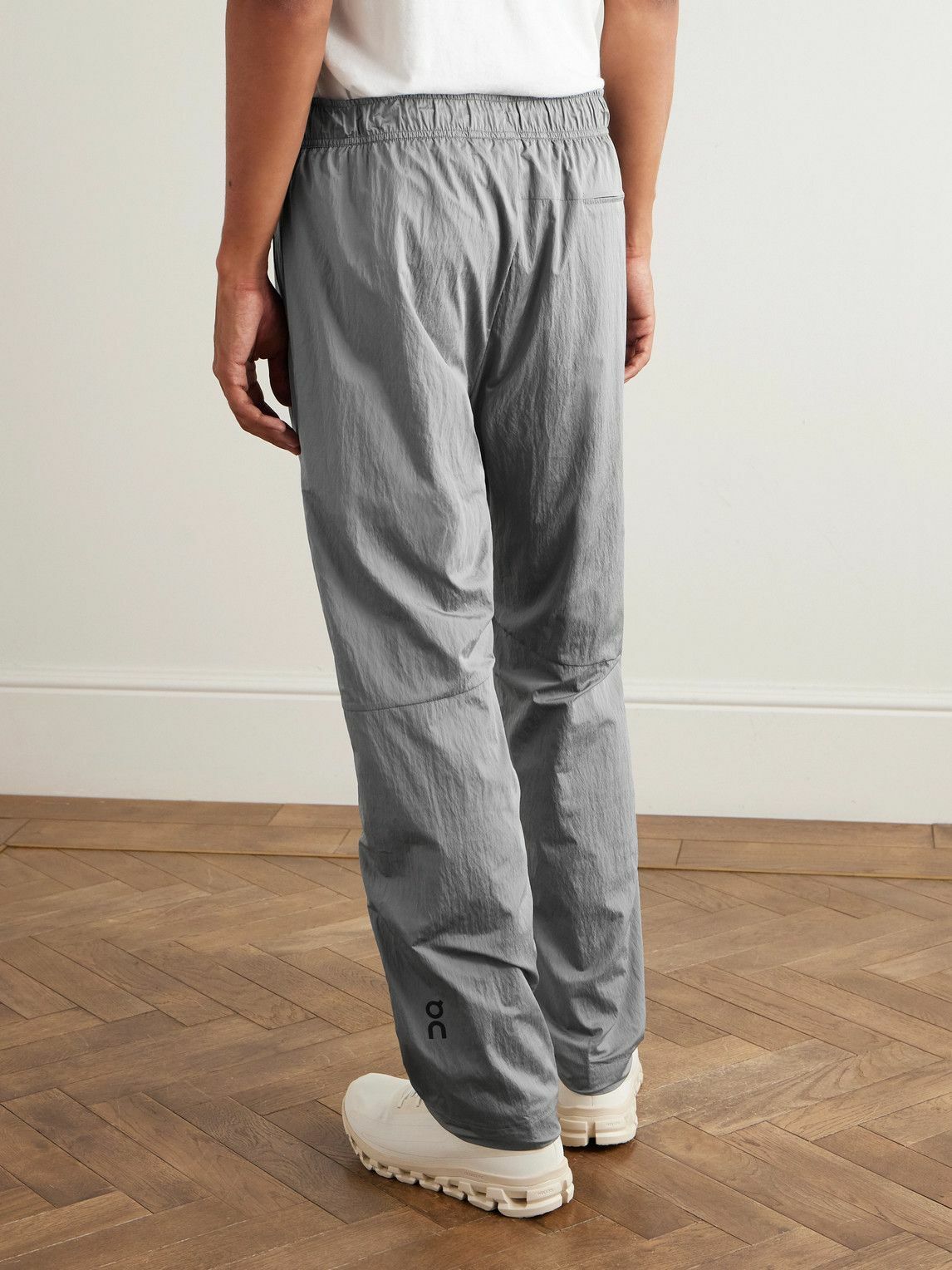ON - Court Tapered Crinkled-Shell Trousers - Gray