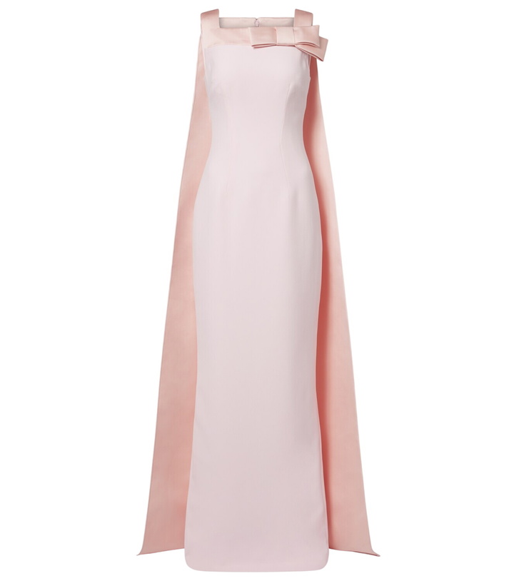 Photo: Safiyaa Harley caped crêpe gown