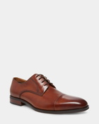 Steve Madden Plot Dress Shoes in Tan