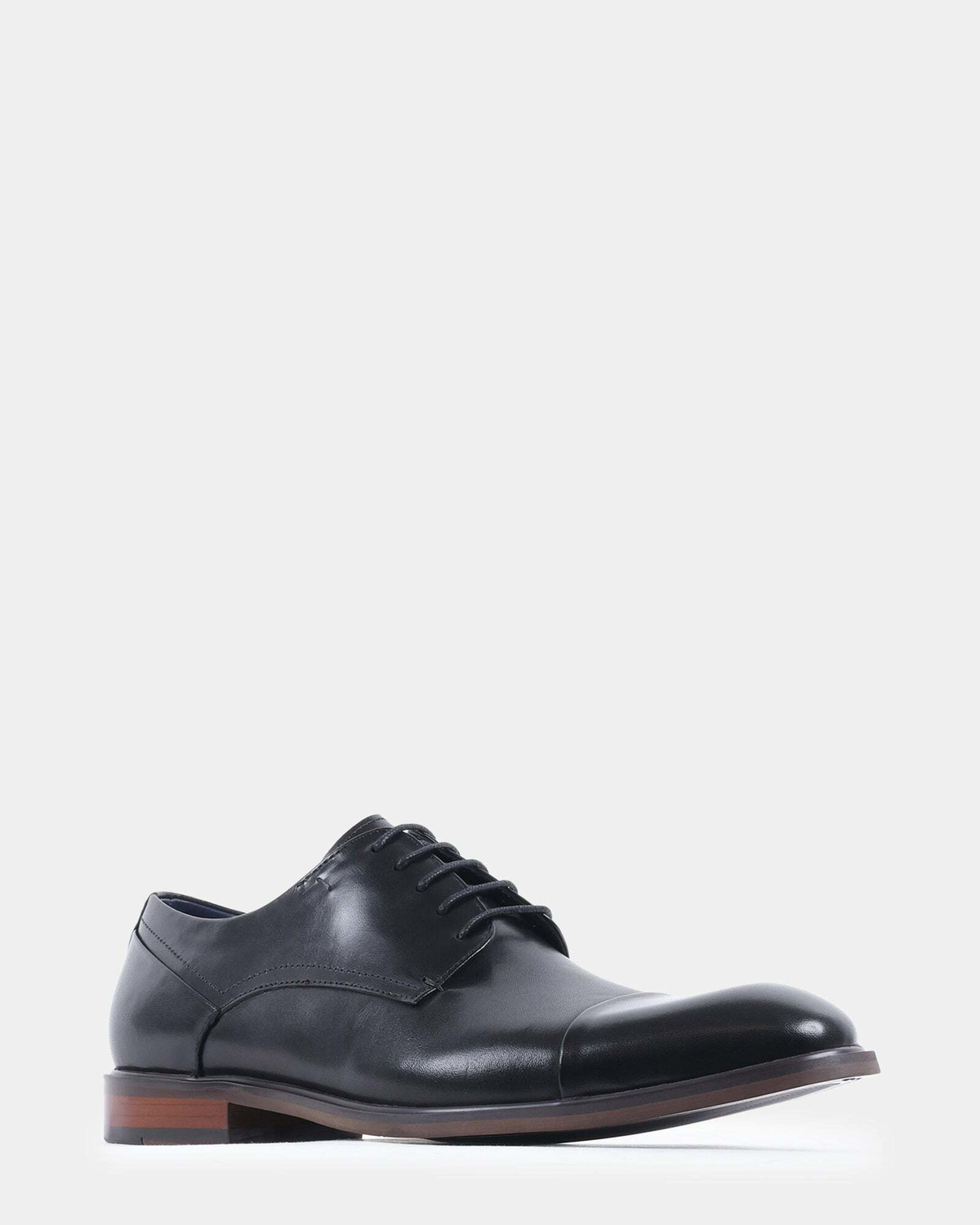 Steve Madden Vander Dress Shoes in Black