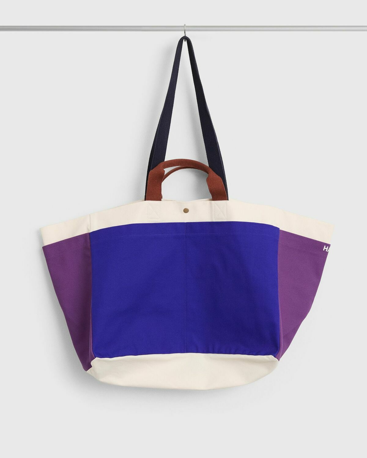 HAY Weekend Bag Medium (Organic) Blue Mens Duffle Bags & Weekender