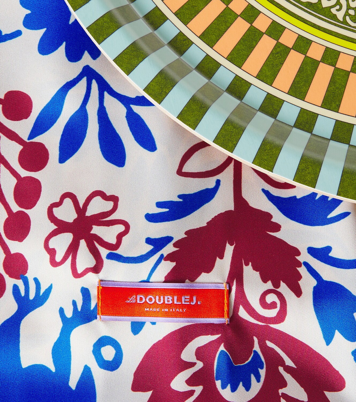 La DoubleJ Nymph Bloom floral birch tray