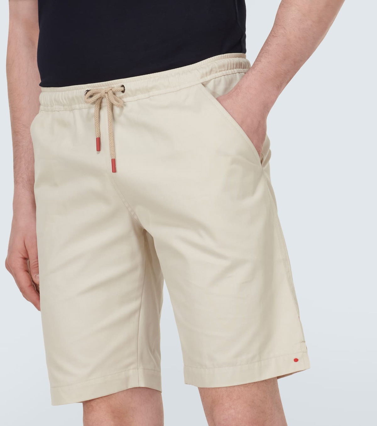 【送料&関税込】Kiton Linen Shorts Kiton - Brown & White Stripe Linen Short | Mitchell Stores
