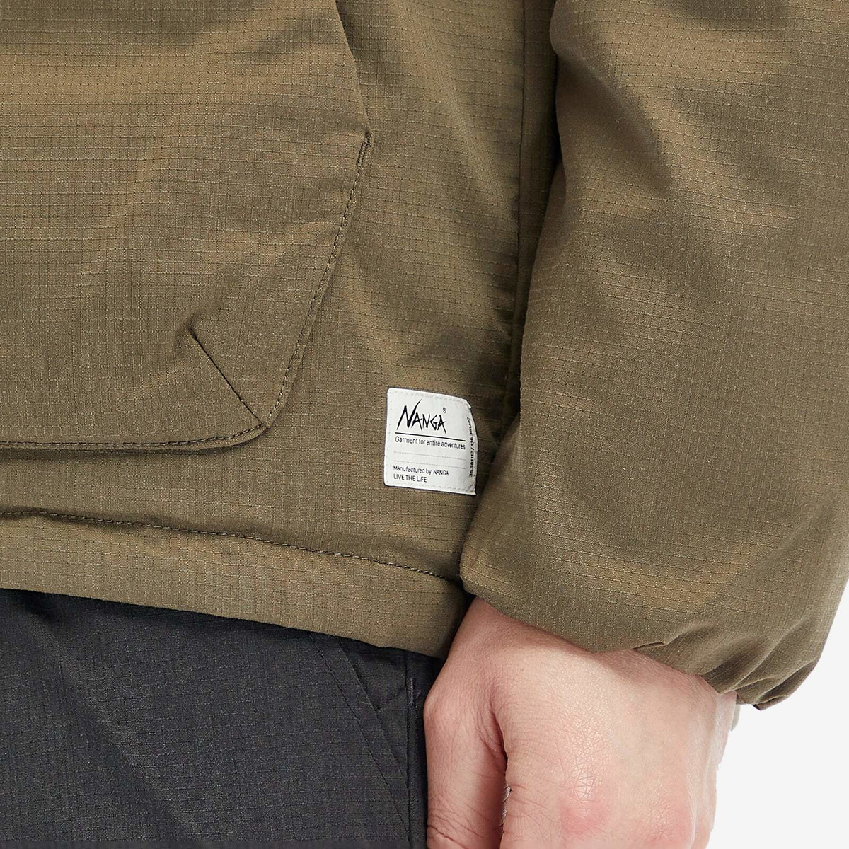 ナンガ　HINOC RIPSTOP INNER DOWN CARDIGAN Nanga Men's Hinoc Ripstop Inner Down Cardigan in Black Nanga