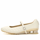 Nike Women's Shox Z Calistra Sneaker in Ivory/Oatmeal