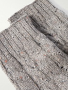 Johnstons of Elgin - Cable-Knit Donegal Cashmere-Blend Socks