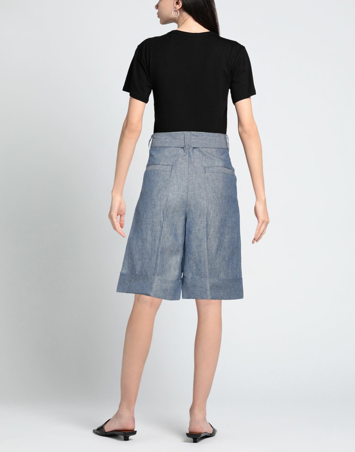 Peserico Womens Shorts & Bermuda Shorts in Blue