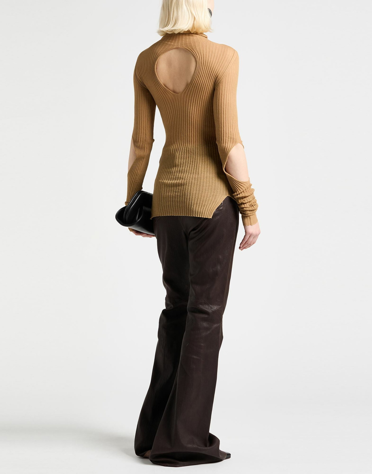 Quira Womens Turtleneck Camel
