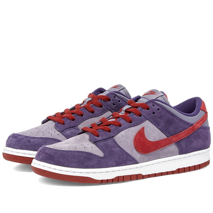 Photo: Nike Men's Dunk Low SP Sneakers in Daybreak/Barn/Plum