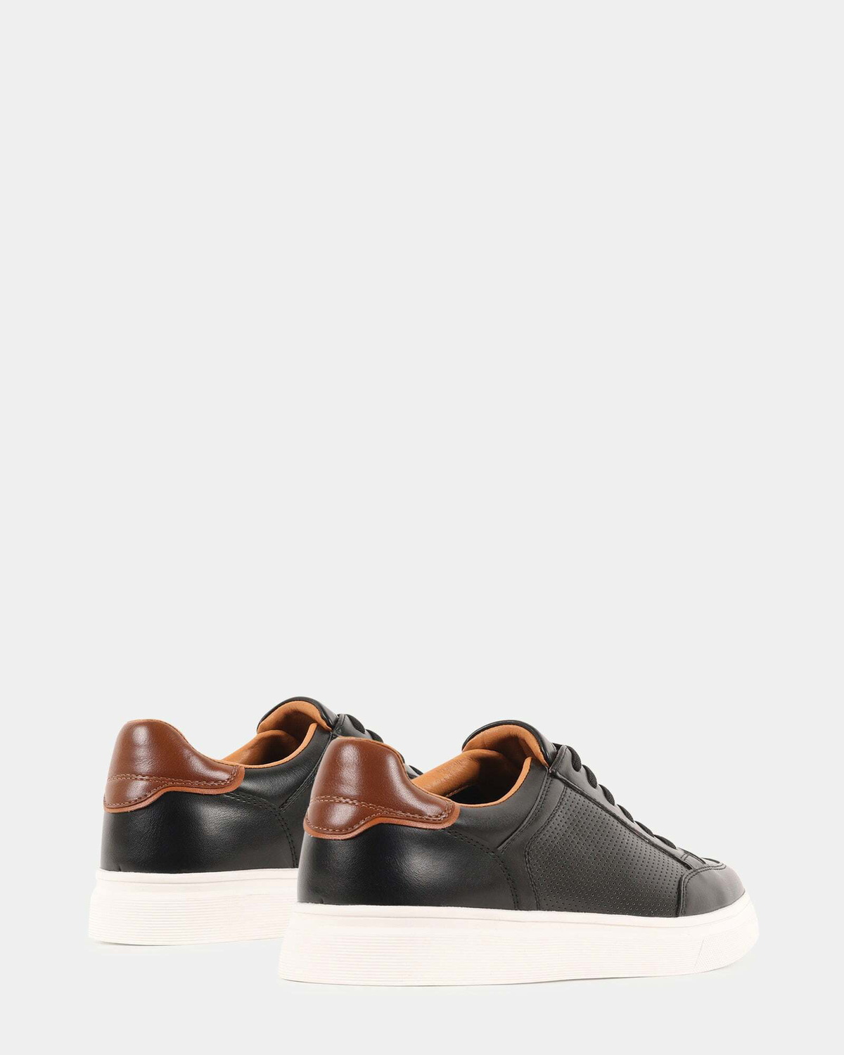 Steve Madden Saylem Sneakers in Black