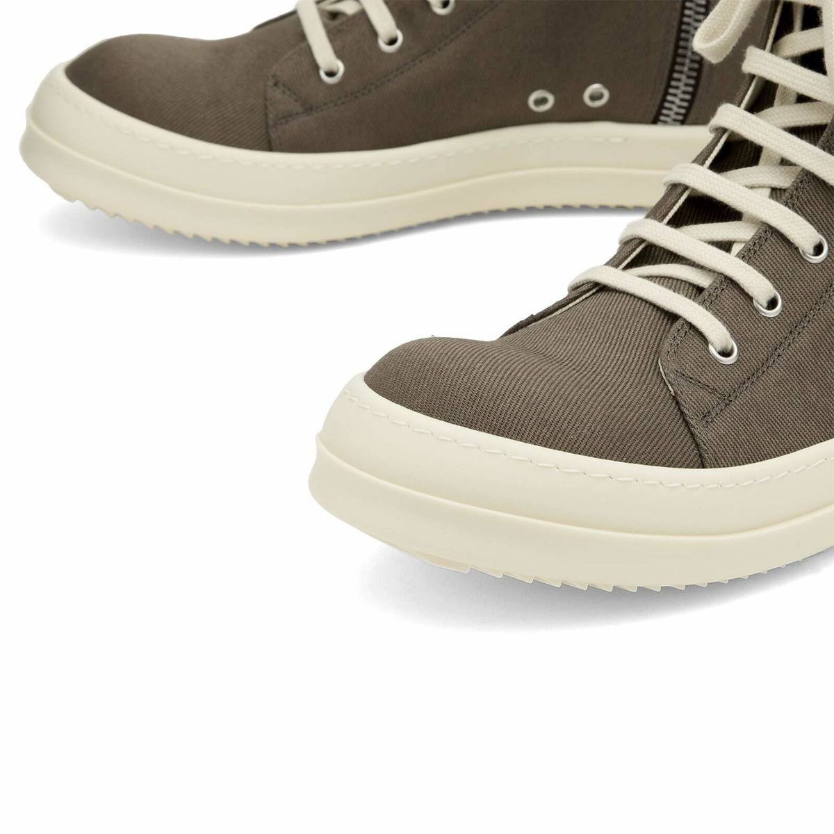 Rick Owens DRKSHDW Men's High Top Vegan Sneaks in Dust/Milk