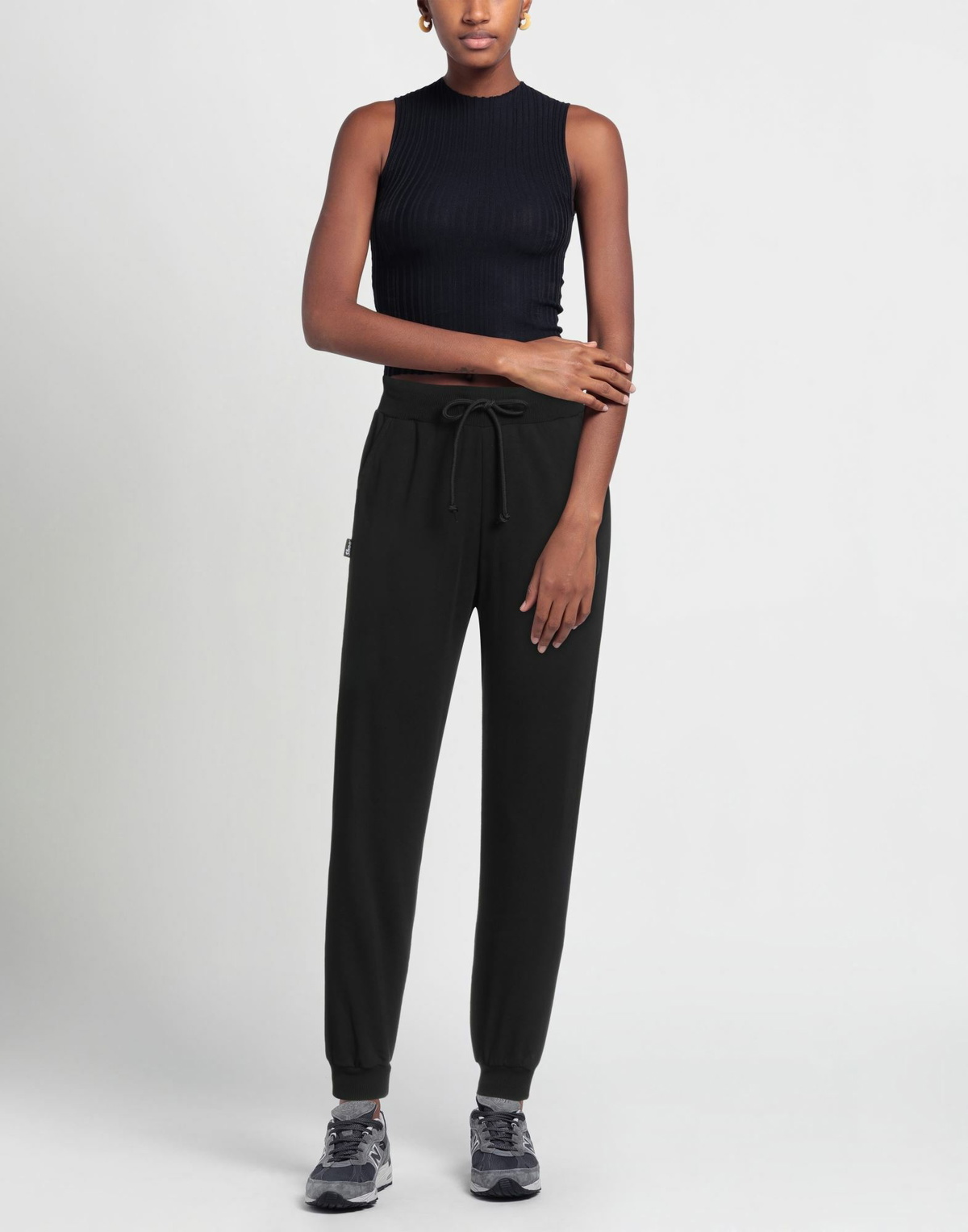 Shoe Womens Pants in Black