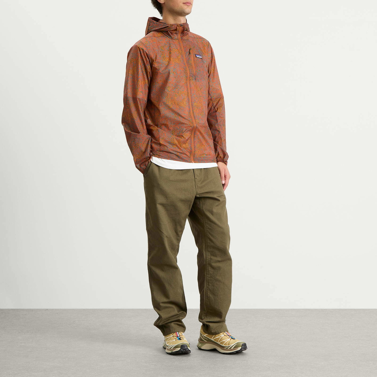 Patagonia Men's Houdini Jacket in Sea Run Robin Brown