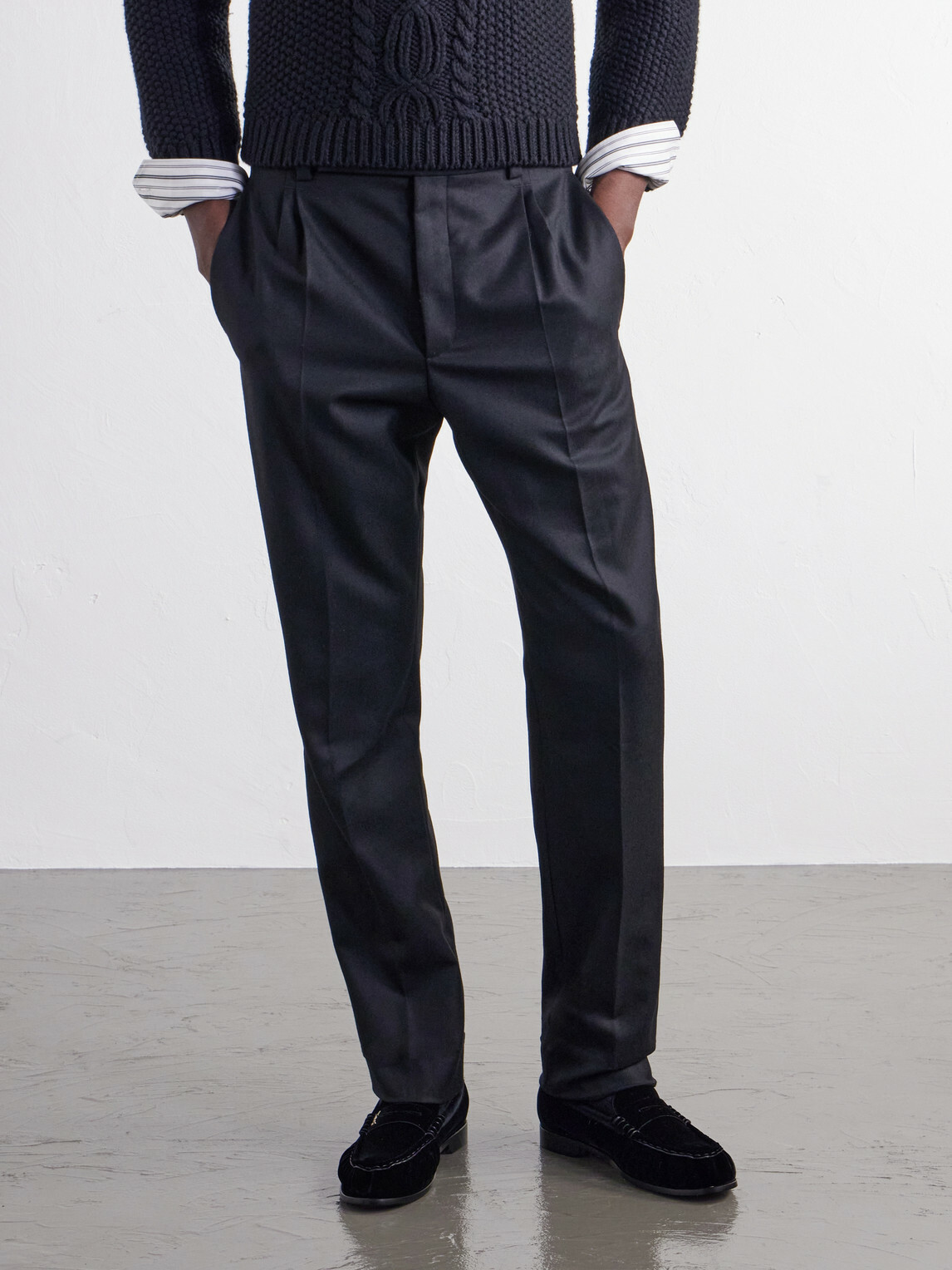 SAINT LAURENT - Le Loafer Velvet Loafers - Black