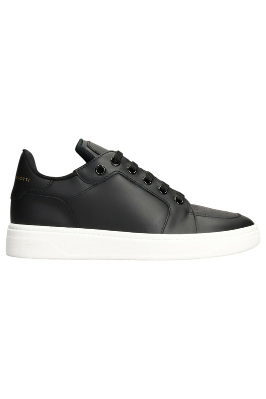 Photo: Giuseppe Zanotti Sneakers