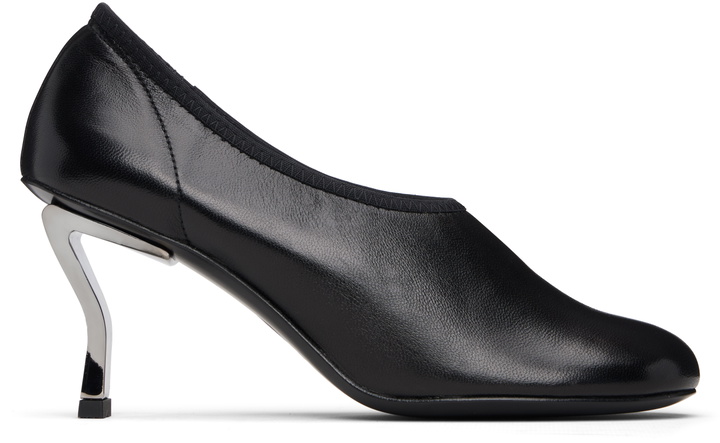 Photo: Nicole Saldaña Black Harper Leather Heels
