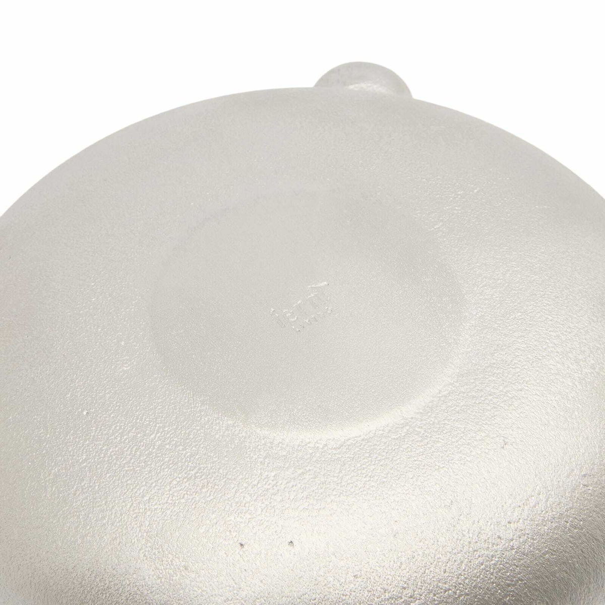 ferm LIVING Bowl Candle Holder - Medium in Aluminium 