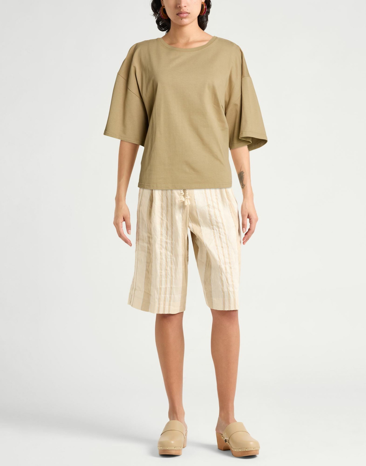Darkpark Womens T-shirt in Beige