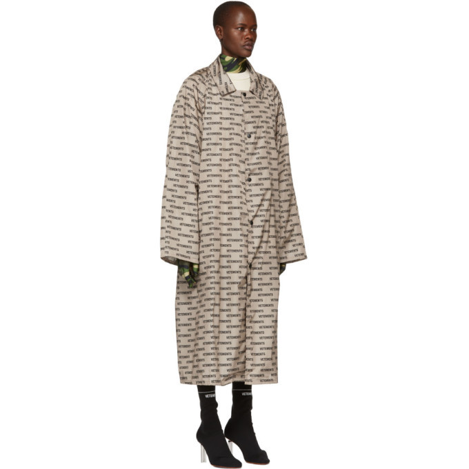 Vetements Beige Waterproof Monogram Car Coat Vetements