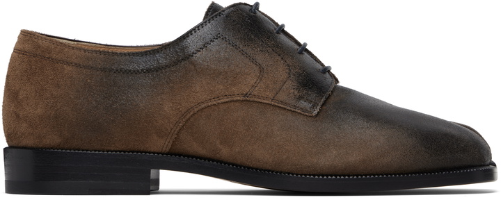 Photo: Maison Margiela Brown Tabi Lace-Ups Derbys
