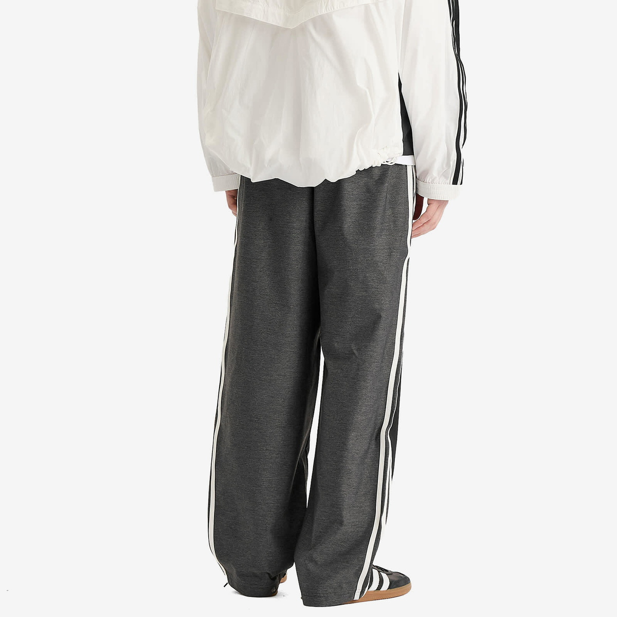 Adidas Men's Originals R3CD Track Pants in Black adidas