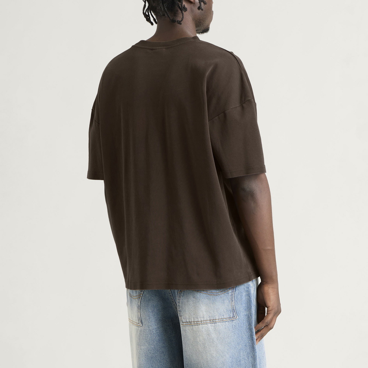 Umbro Men's Washed Boxy T-Shirt in Demitasse/Black