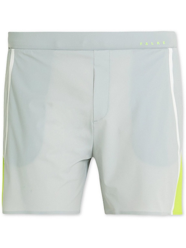 Photo: Falke Ergonomic Sport System - Colour-Block Stretch Shorts - Gray
