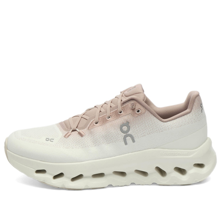 Photo: ON Women's Cloudtilt Sneaker in Biscuit/Ivory