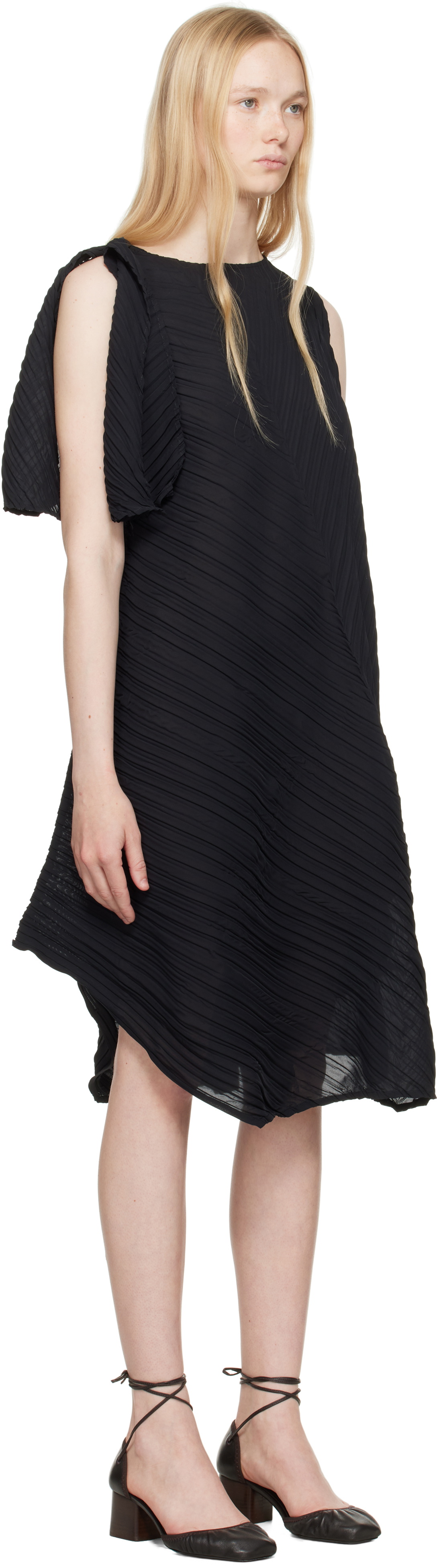 ISSEY MIYAKE Black Wrinkled & Twisted Minidress
