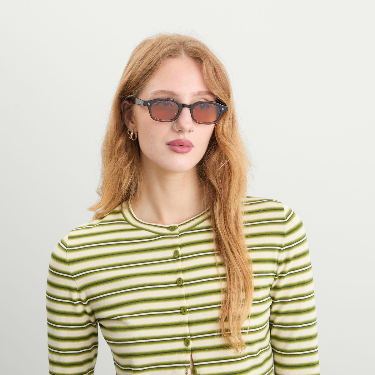 AKILA Ceres Sunglasses in Fog Gradient/Amber 