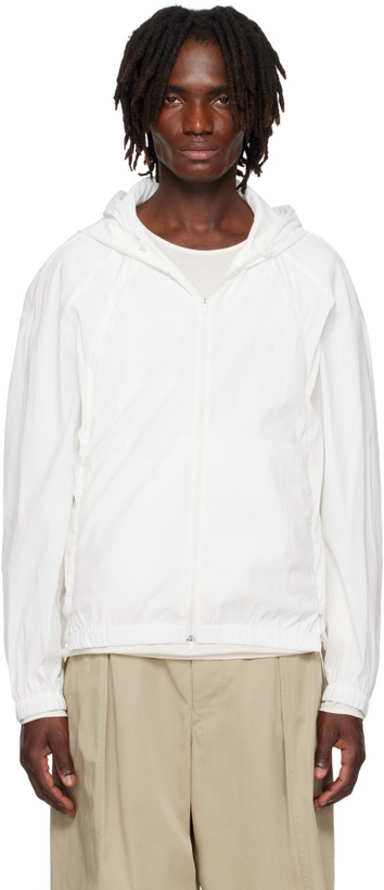 Photo: AMOMENTO White Nylon Hooded Jacket