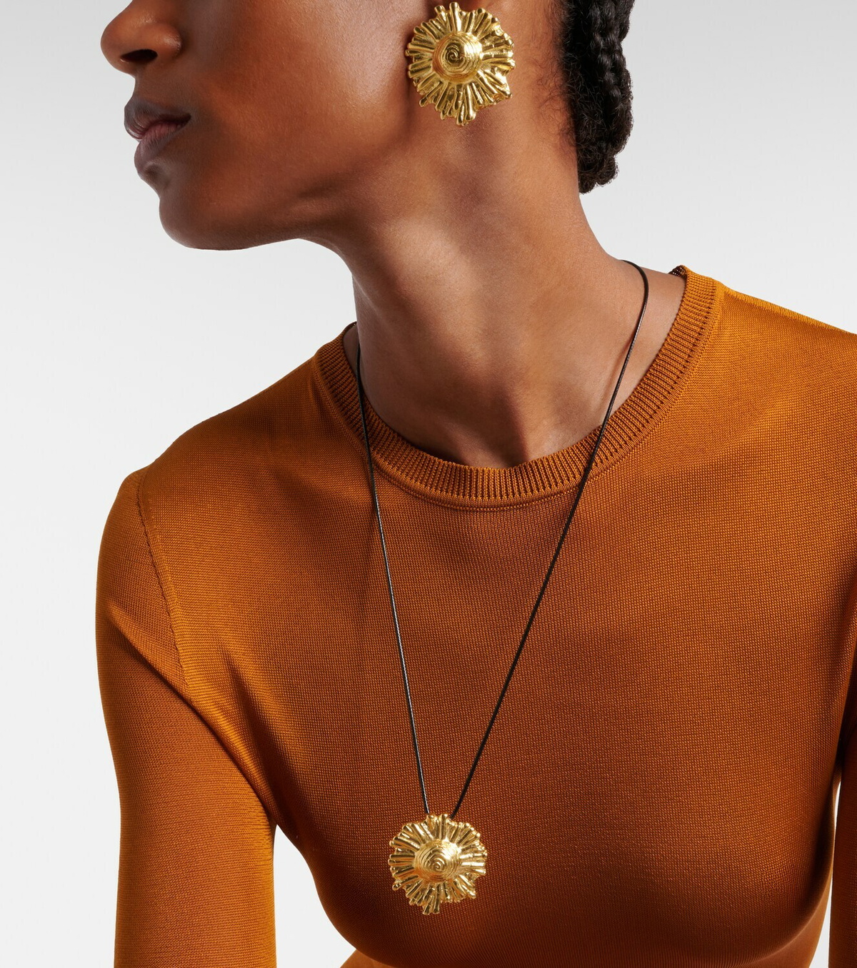 Ysso Ilios 24kt gold-plated pendant necklace