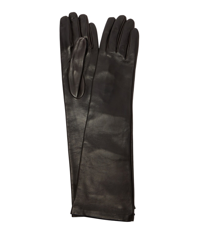 Photo: Nour Hammour Leather gloves