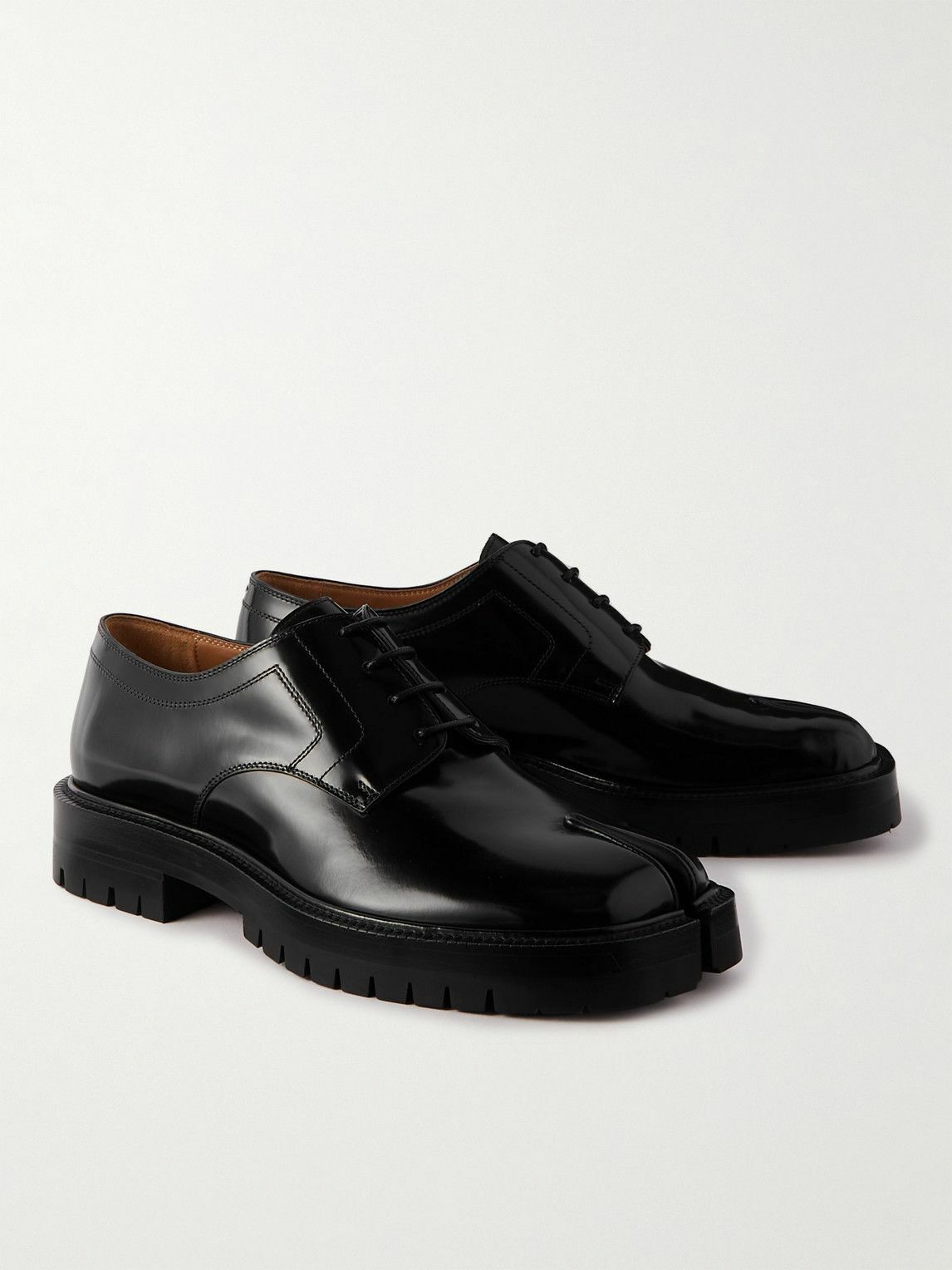 Maison Margiela - Tabi Split-Toe Polished-Leather Derby Shoes - Black ...