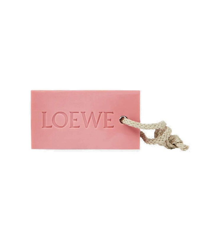 Photo: Loewe Home Scents Ivy bar soap