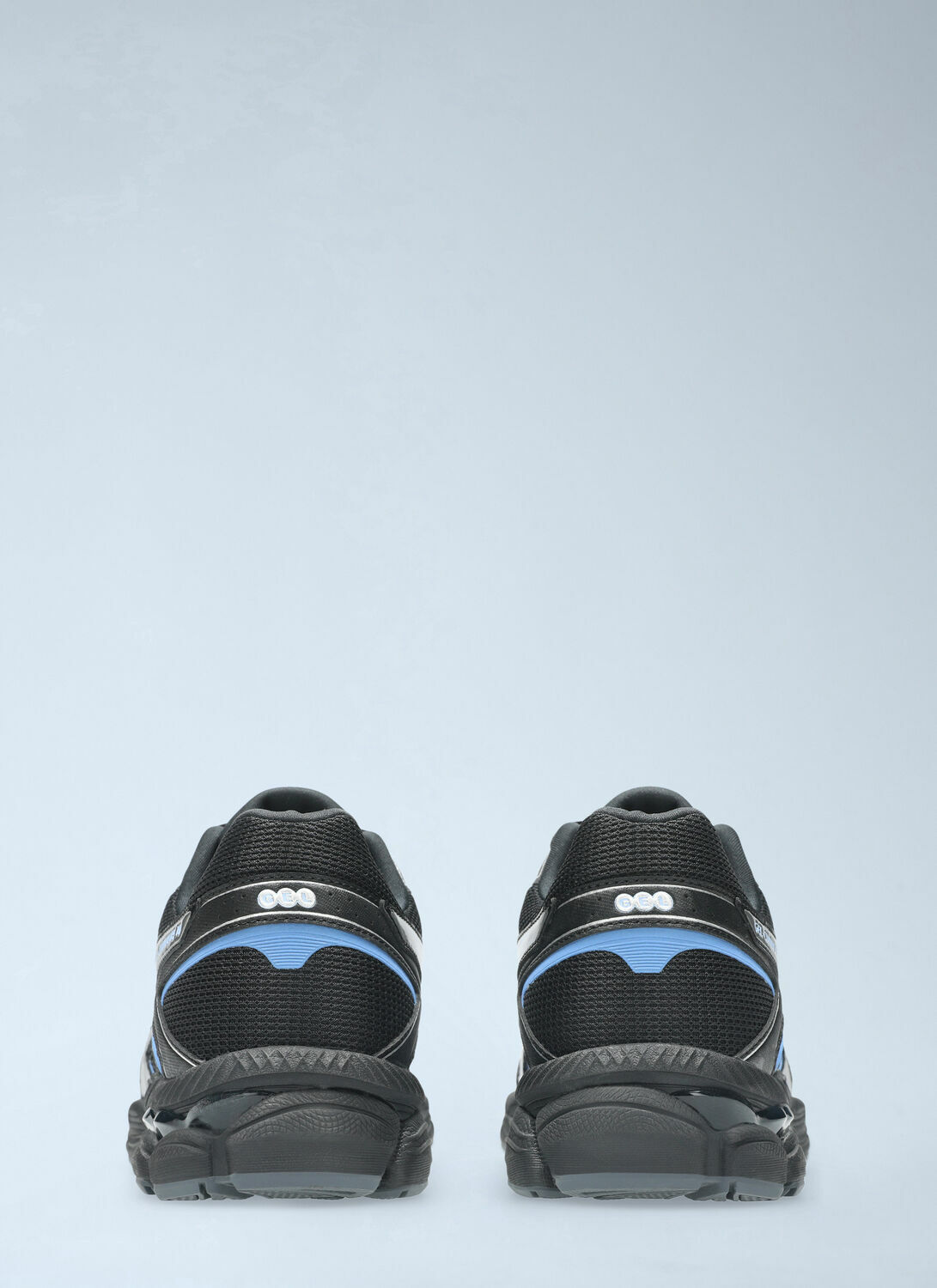 Asics Gel-Cumulus 16 Sneakers