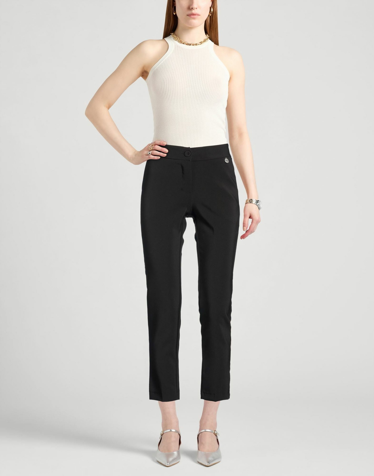 Berna Womens Pants in Black
